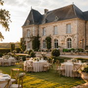 Comparatif entre domaine avec prestataires imposés et domaine avec prestataires libres
